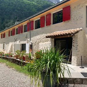  Gasthof La Bergerie A Menee
